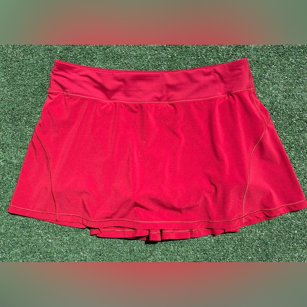 Lululemon Circuit Breaker II Scarlet Red Pleated Lined Tennis Skirt Skort SZ 12